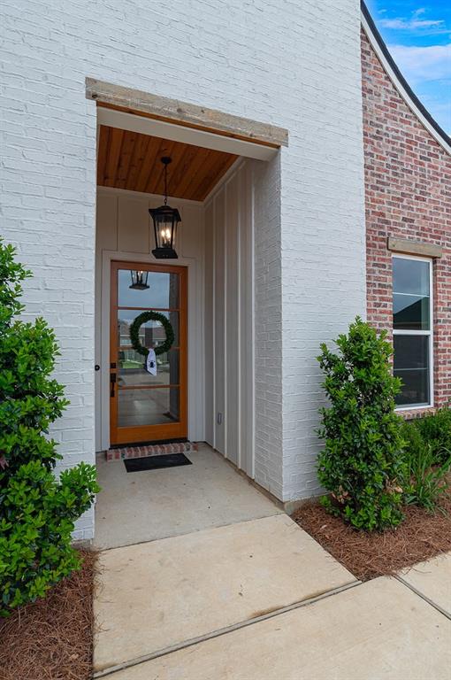 Pin Oak Landing - Residential