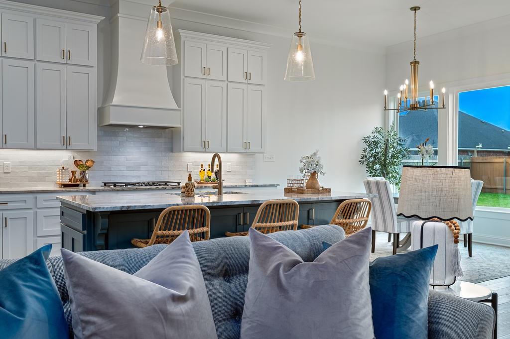 Pin Oak Landing - Residential