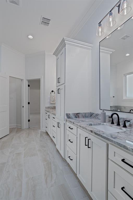 Pin Oak Landing - Residential