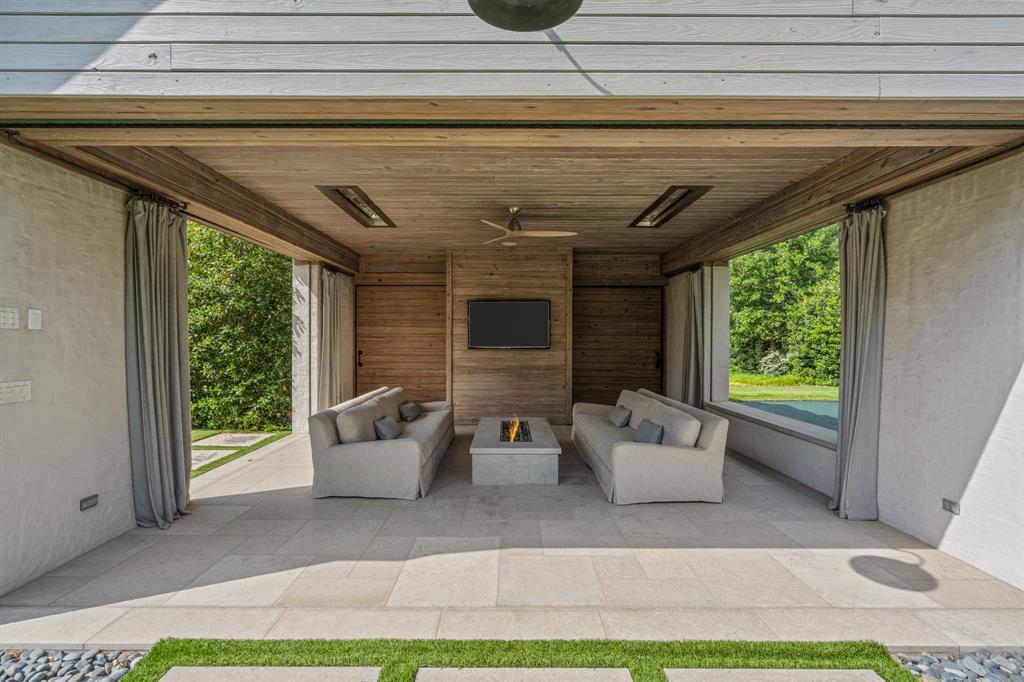 Meadows West Add - Residential