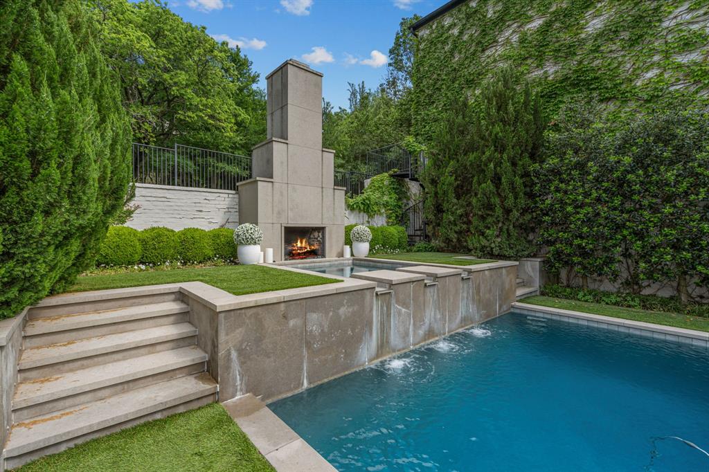 Meadows West Add - Residential