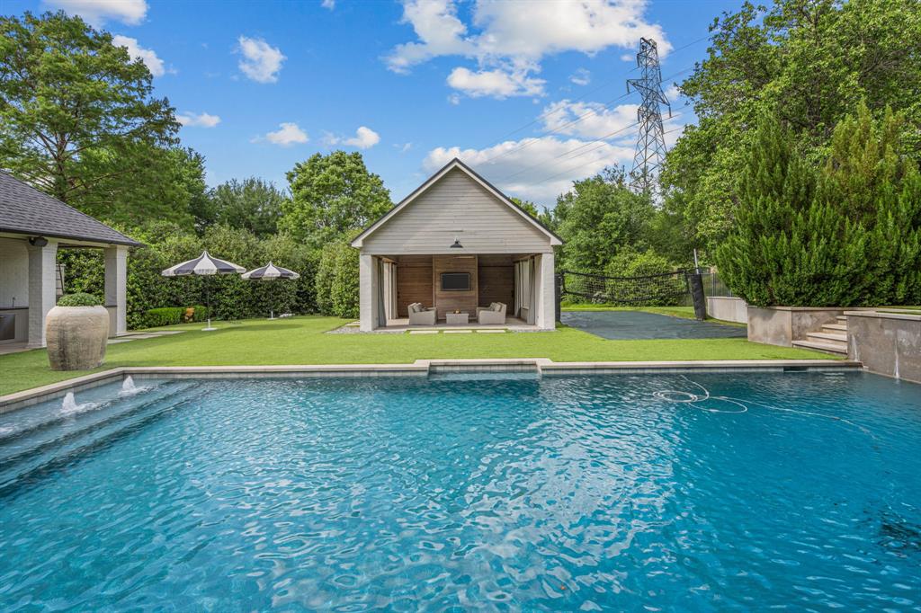 Meadows West Add - Residential