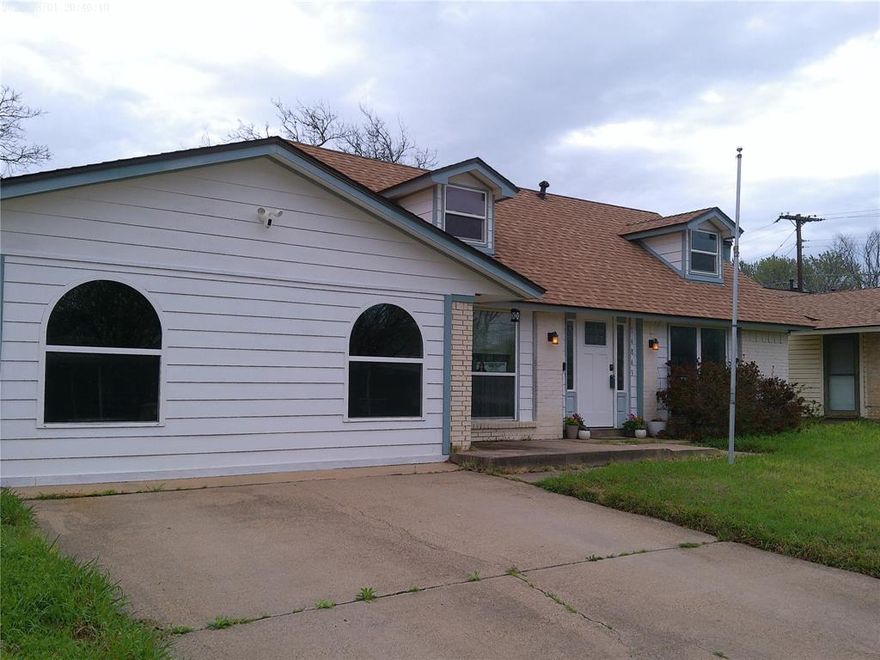 There is upto $10,000 in GRANT money available for this house.   This home brimming with opportunities and designed for comfortable family living. 
This home has had lots of updates.   HVAC 2024, Roof 2024, Carpet 2025.  2 Living areas makes for great Family get togethers.   4 Bedrooms is great for any family.  Most rooms have a fresh coat of paint.  Lots of nautual light.  The family room and stairs have new laminate wood floors. Ceramic tile in all wet areas.  The Laundry room is large enough for stackable or side by side.  Also room for deep freeze and storage.
You couldn't ask for a better location.  This Home is perfectly situated 3 blocks from the Elementry and a mere block from the Middle School making school drop offs a breeze. 
  You are also right around the corner from parks, Skate Pads and Splash Pads.  The Library and Recreation centers is right up the street.  Commuting will be a breeze with easy access to Hwy 20,635 and 175.  
 Outside you will find a great fenced backyard for Cookouts, play or just relaxing.  Both storage units will stay.  Tuff shed right at 1 year old.