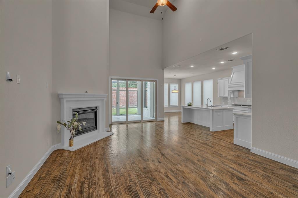 7819 Uxbridge Drive