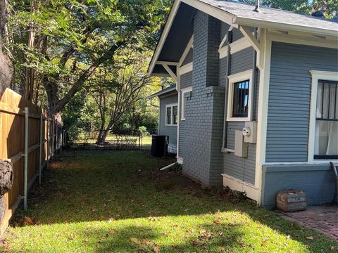 A home in Terrell