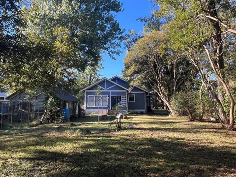 A home in Terrell