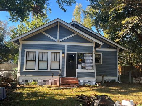 A home in Terrell