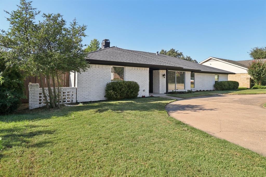 7326 La Cosa Drive