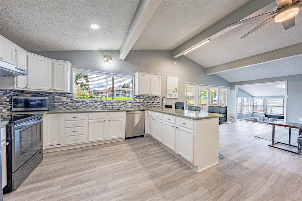 123 Cottonwood Trail
