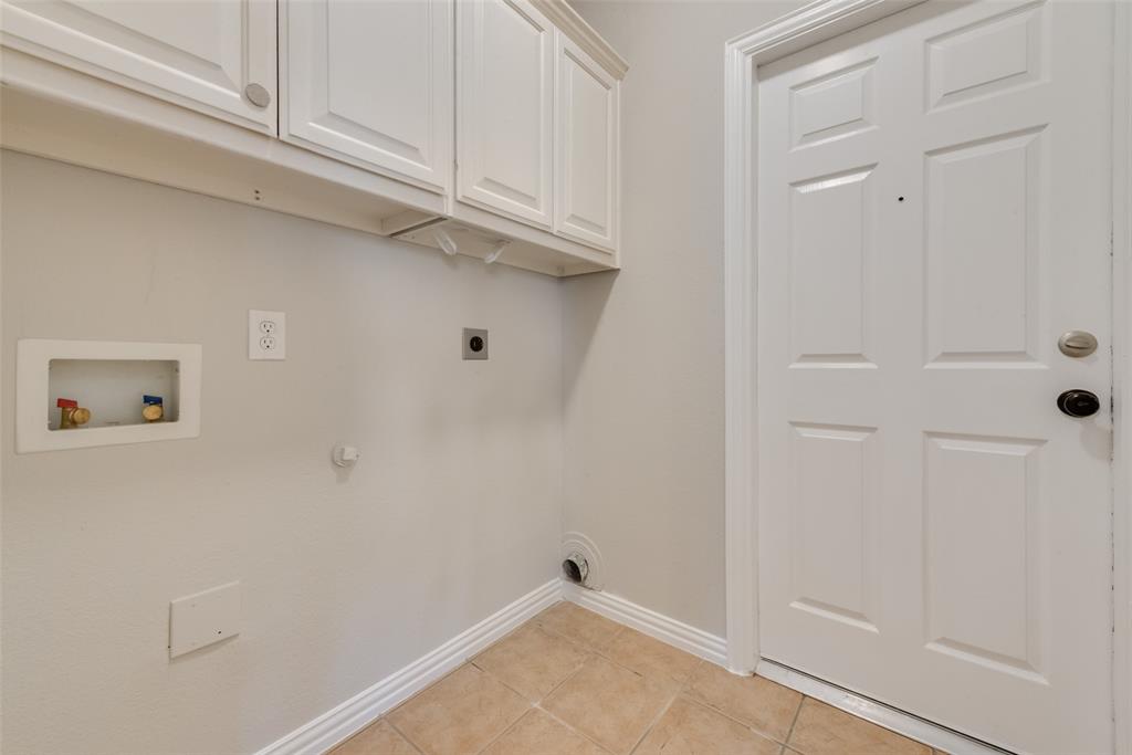 Woodbridge Ph 06 - Residential