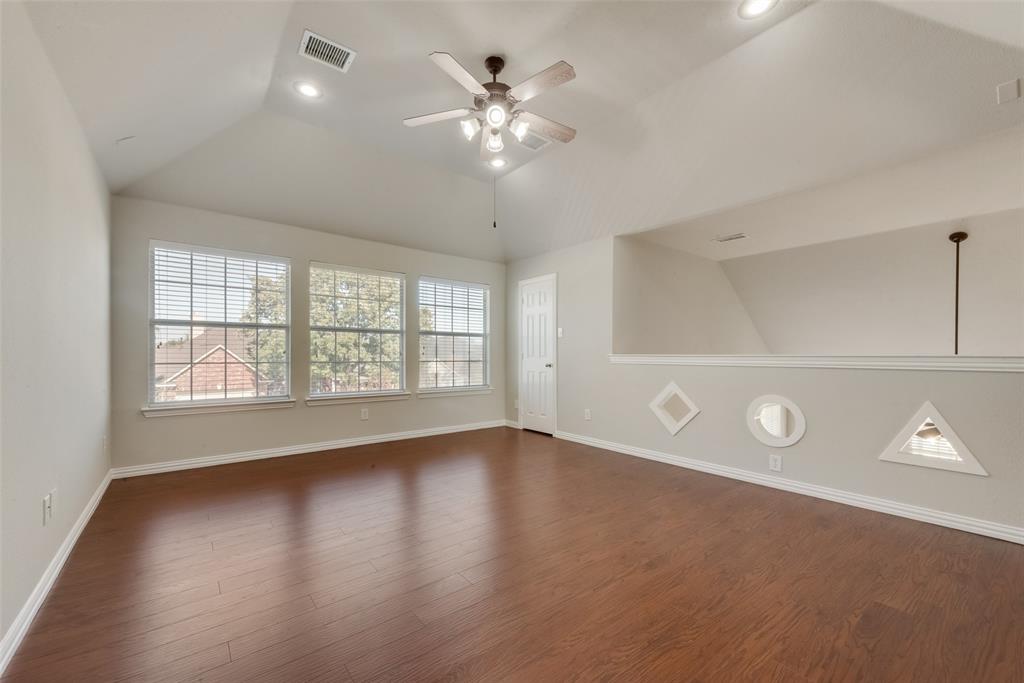 Woodbridge Ph 06 - Residential