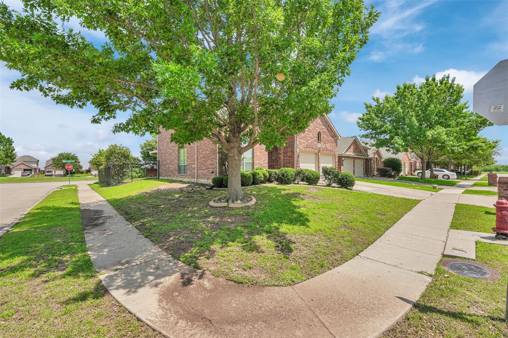 6904 Shoreway Drive