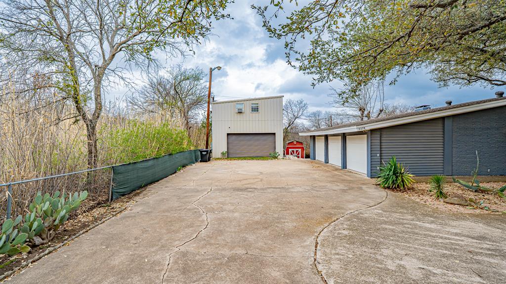 Benbrook Lakeshore Estates - Residential