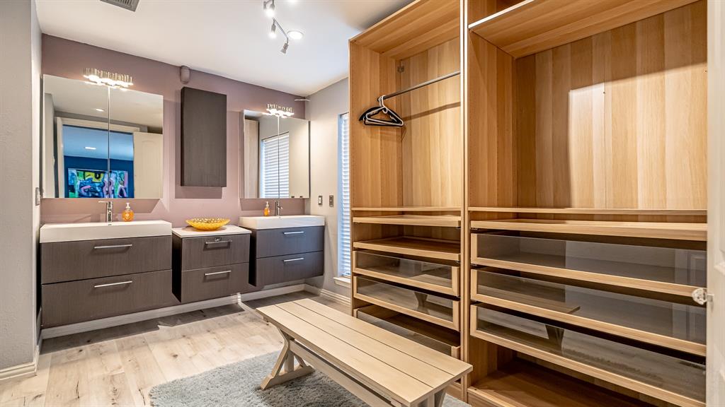 Benbrook Lakeshore Estates - Residential