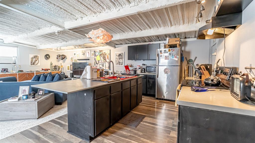 Benbrook Lakeshore Estates - Residential