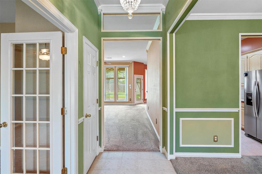 8300 Red Rose Trail