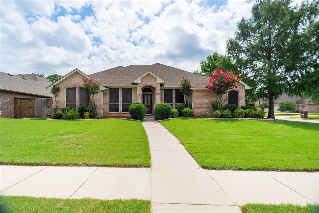 8300 Red Rose Trail