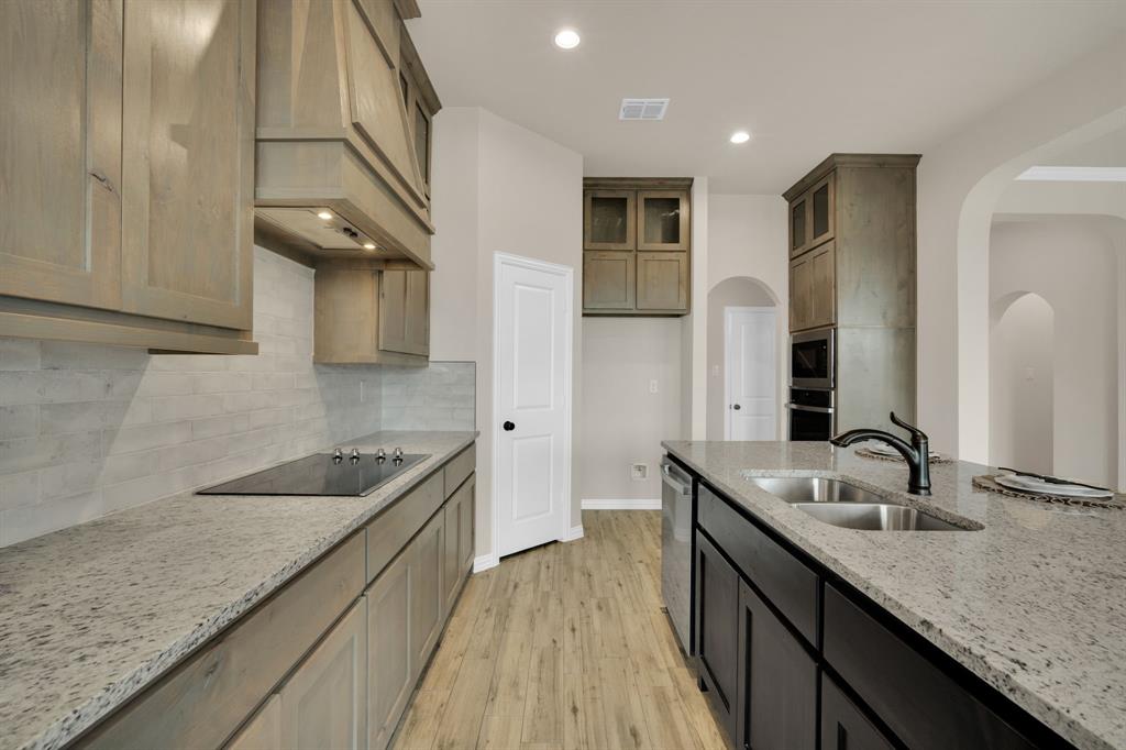 Thunder Ridge - Residential