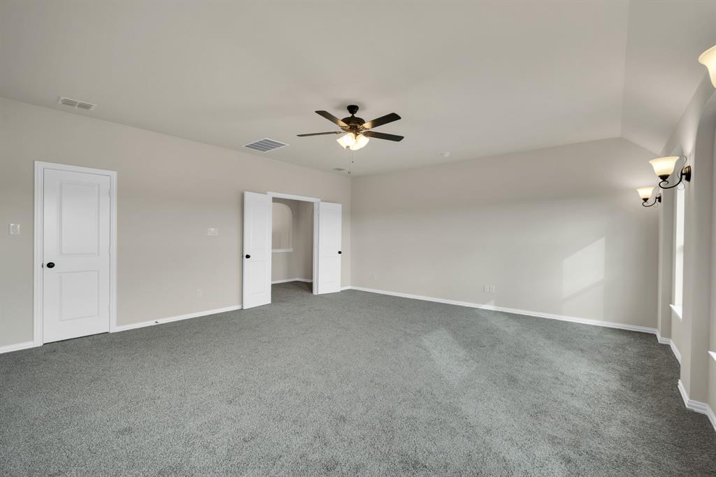 Thunder Ridge - Residential