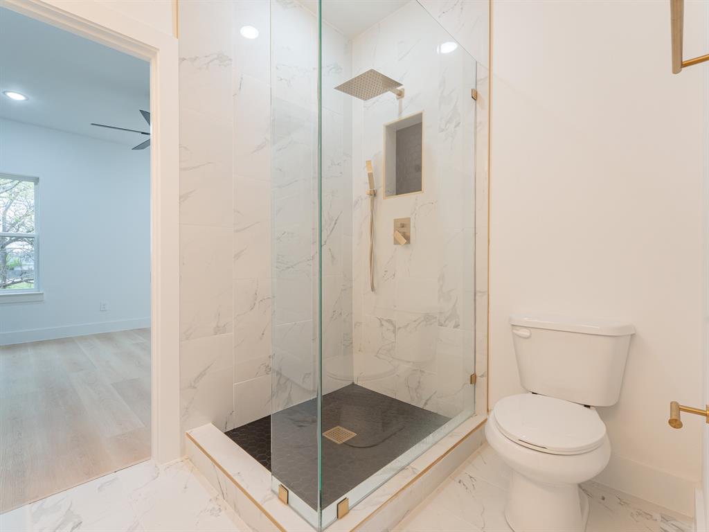 Central Ave - Residential