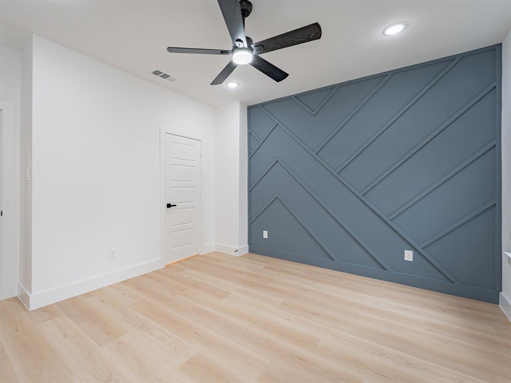 Central Ave - Residential