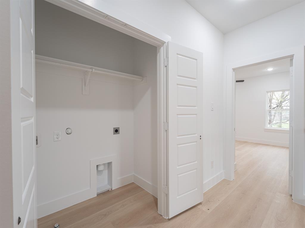 Central Ave - Residential