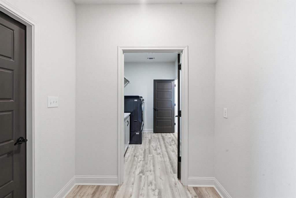 Bulldog Xing Ph 3 - Residential