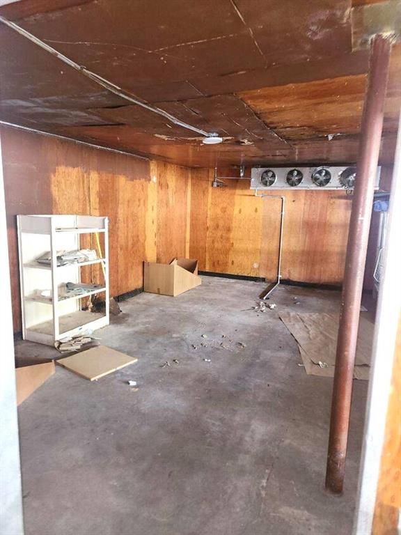 Oaks the Arlington - Commercial Sale
