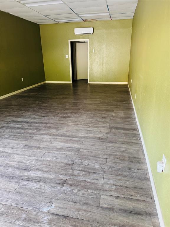 Oaks the Arlington - Commercial Sale