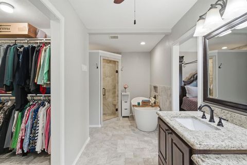 Tiny photo for 509 Queensway Road, Willow Park, TX 76087 (MLS # 21140962)