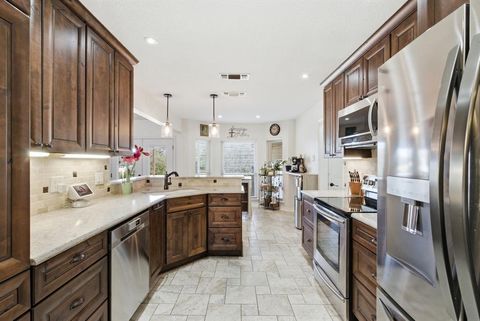 Tiny photo for 509 Queensway Road, Willow Park, TX 76087 (MLS # 21140962)