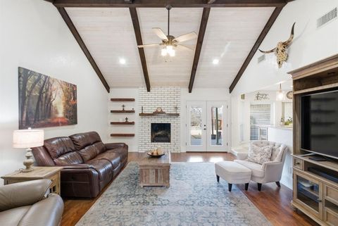 Tiny photo for 509 Queensway Road, Willow Park, TX 76087 (MLS # 21140962)