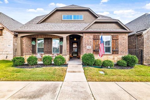 6940 Heather Lane North Richland Hills TX 76182