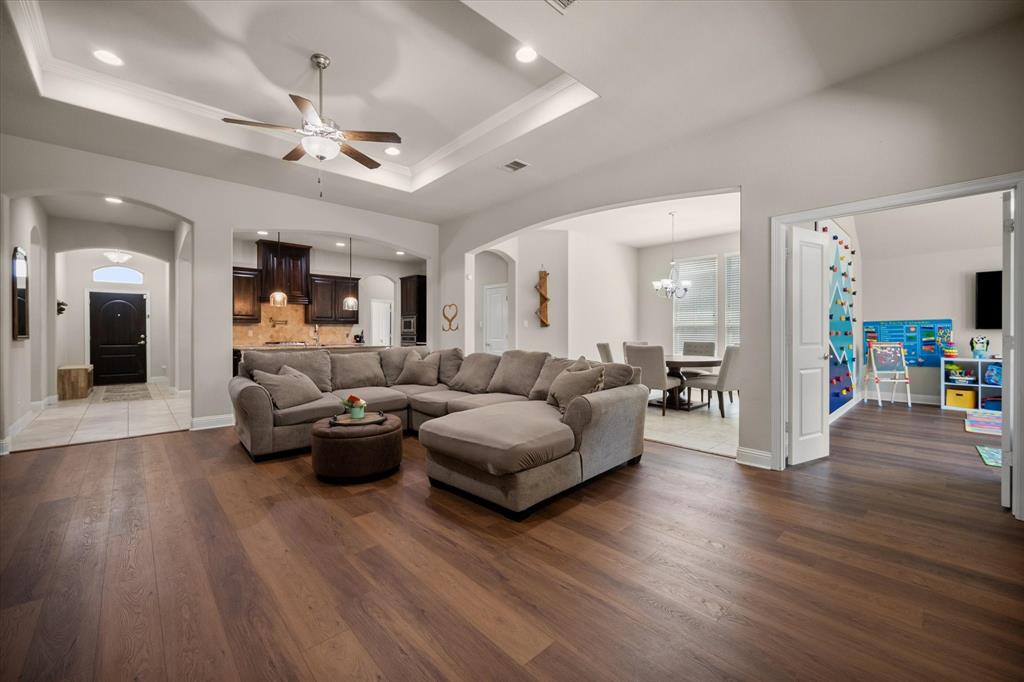 Crown Valley Add Ph - Residential Lease