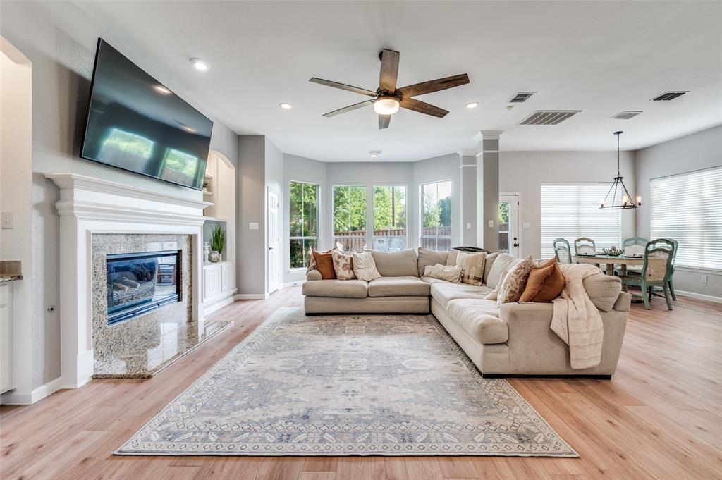 628 Creek View Drive