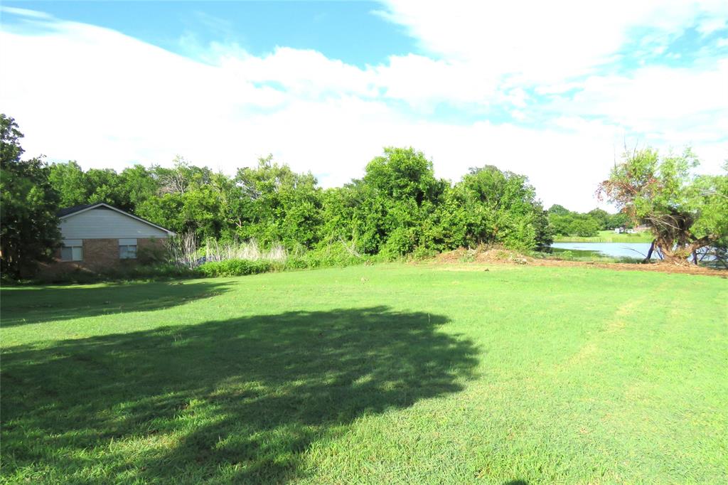 306 Country Club Drive