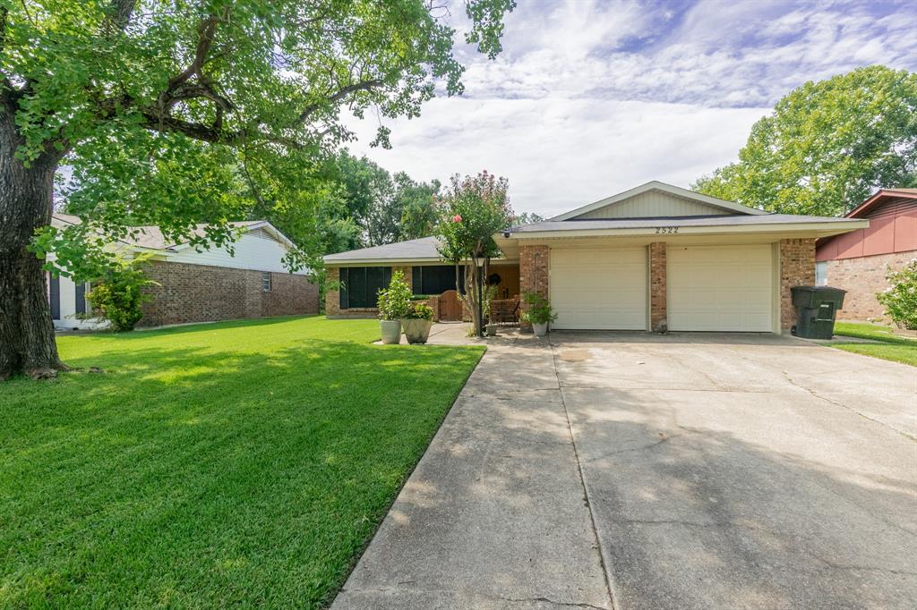 2522 La Vonne Circle