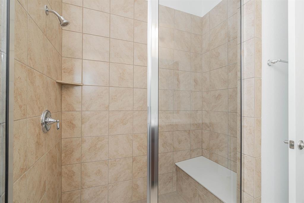 SOUTHERN HILLS AT CRAIG RANCH PHASE 1 - Residential Lease