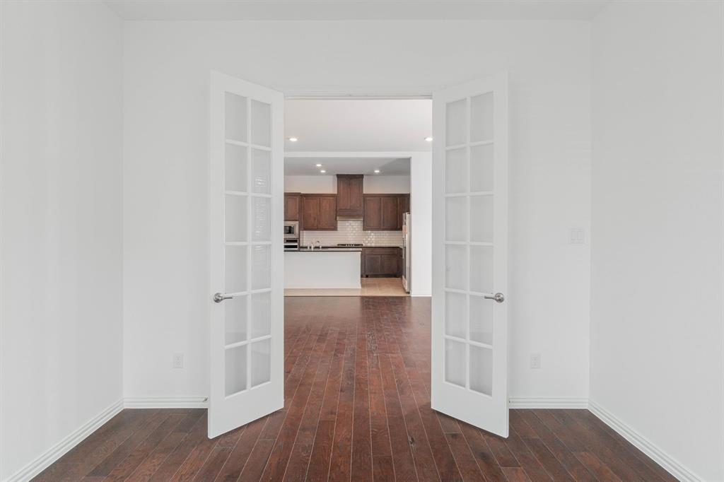 SOUTHERN HILLS AT CRAIG RANCH PHASE 1 - Residential Lease