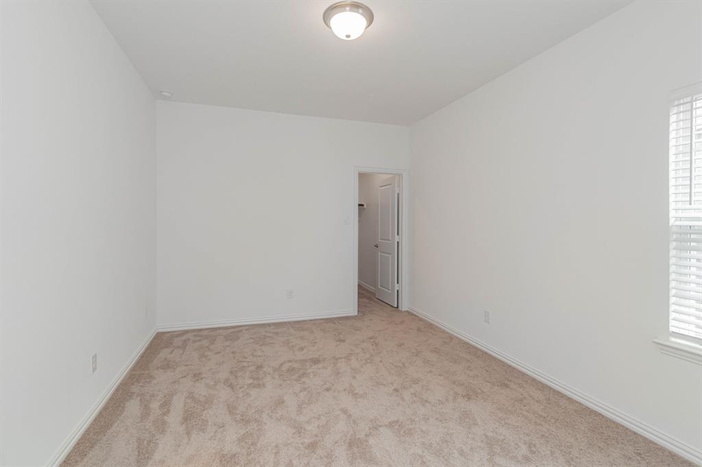 SOUTHERN HILLS AT CRAIG RANCH PHASE 1 - Residential Lease