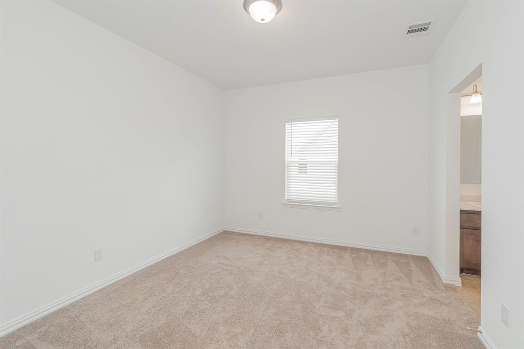 SOUTHERN HILLS AT CRAIG RANCH PHASE 1 - Residential Lease