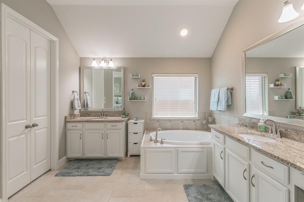 Seventeen Lakes Add - Residential Lease