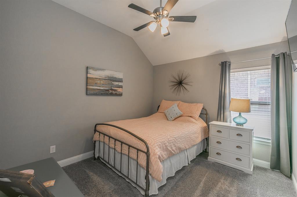 Seventeen Lakes Add - Residential Lease