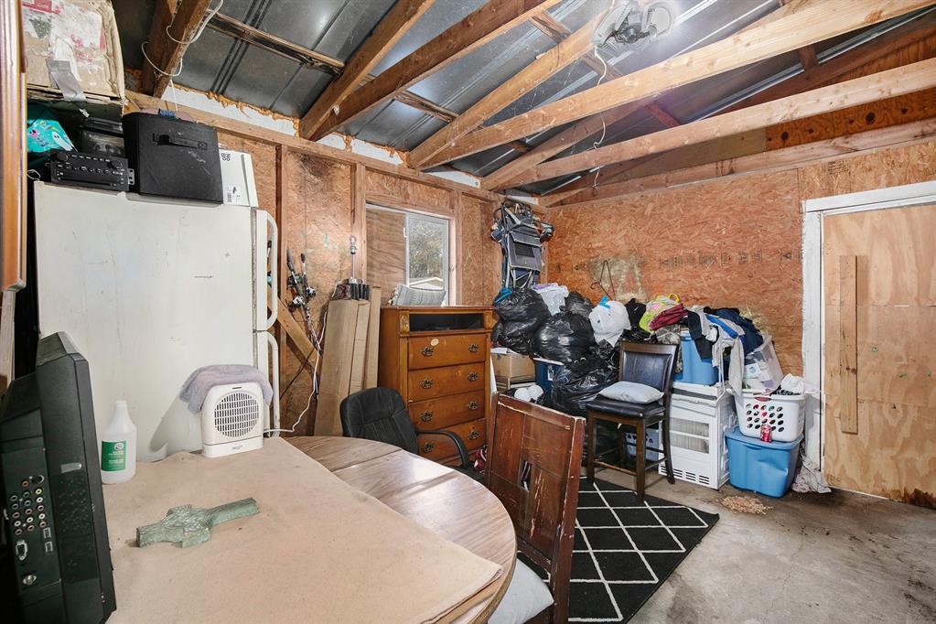 J Hanley - Residential