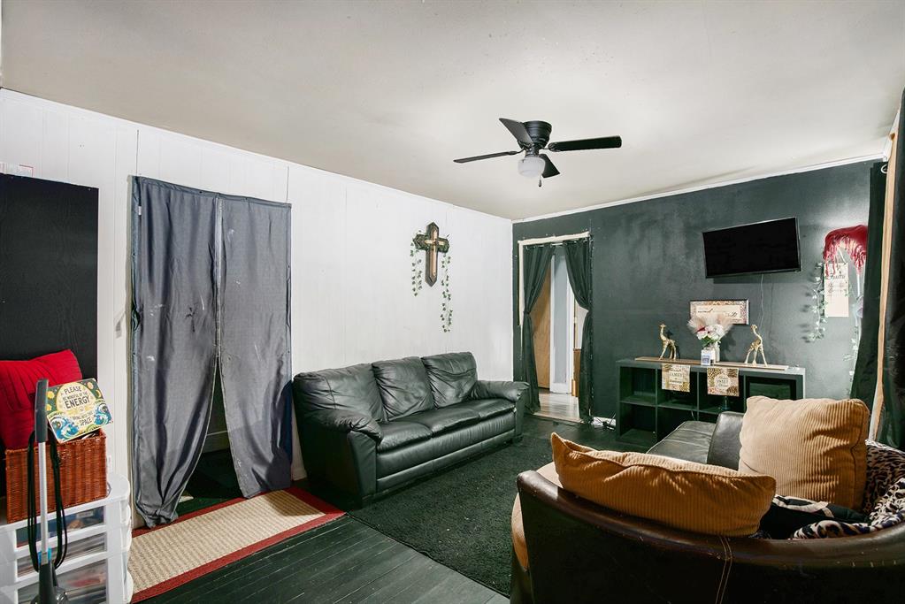 J Hanley - Residential