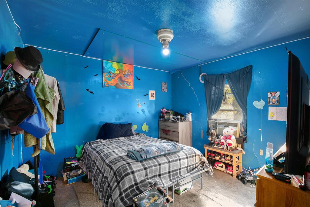 J Hanley - Residential