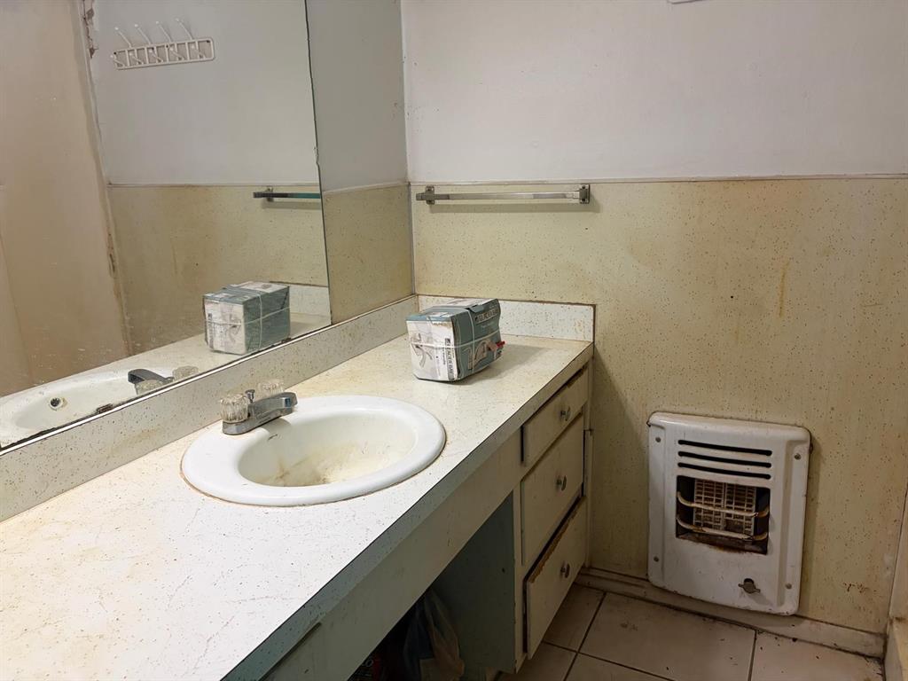 BURKITTS - Residential