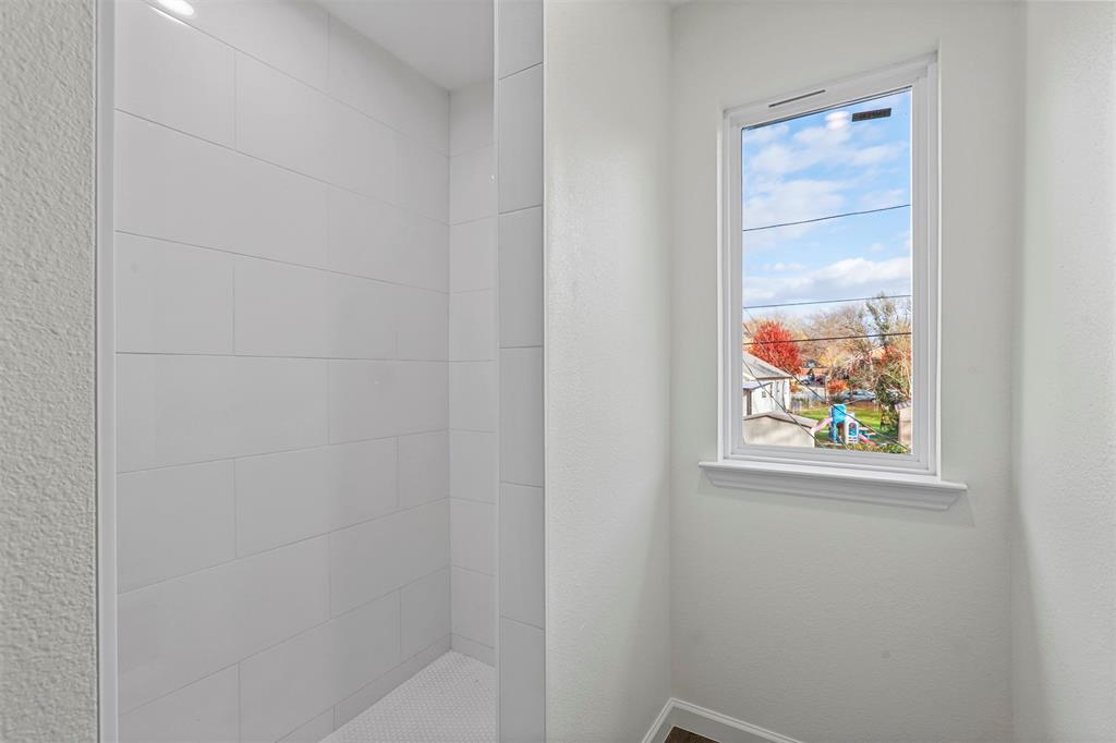 South Summit Heights Add - Residential Lease