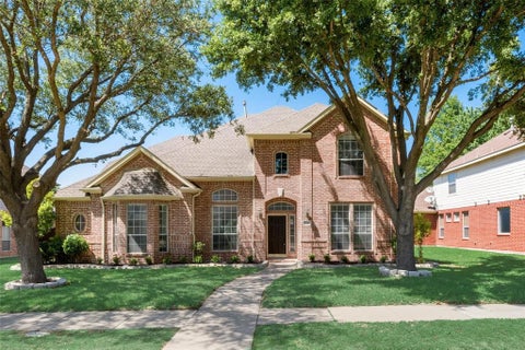 Photo of 3105 Mill Ridge Drive, Plano, TX 75025 (MLS # 21335485)