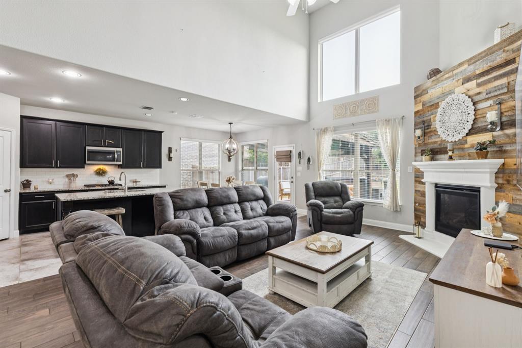5916 Bellflower Drive